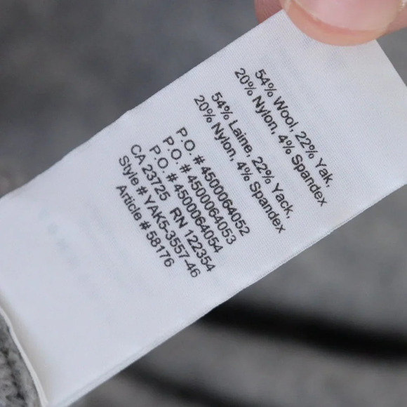 Aritzia Community Grey 54% Wool, 22% Yak Short Sleeve Cardigan XSmall - Picture 11 of 11